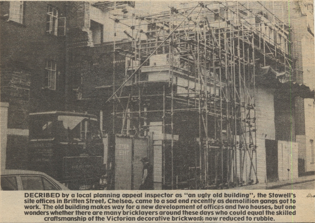 19811009 BRITTEN STREET BUILDINGS DEMOLISHED CN.jpg